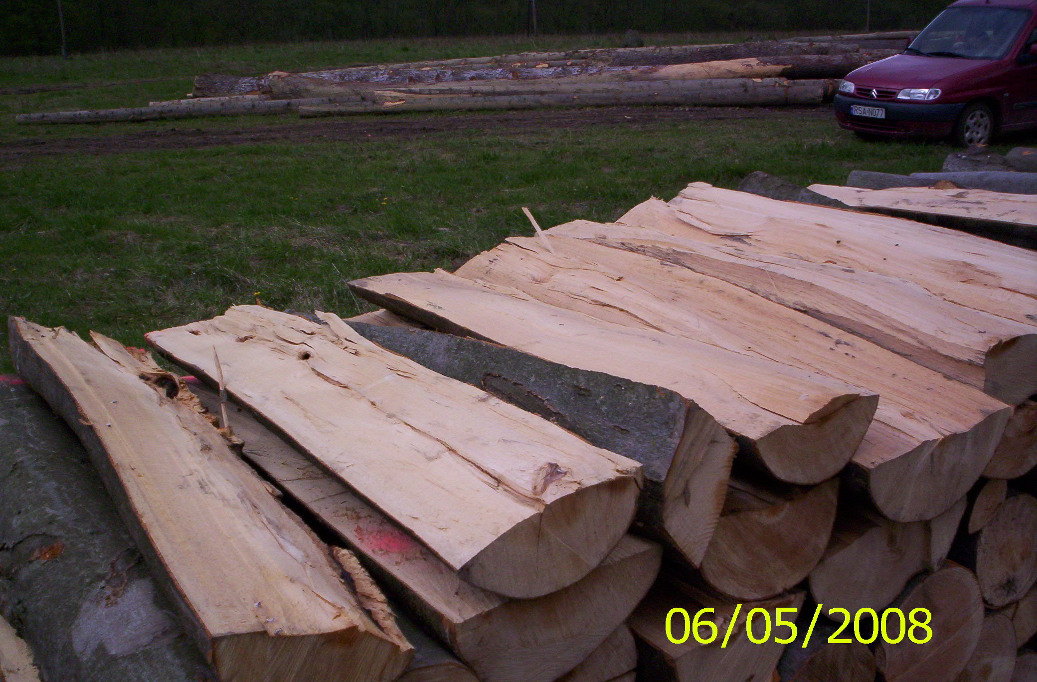 Drewno opałowe , kominkowe